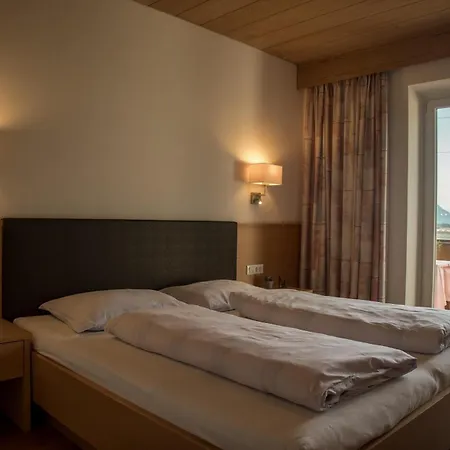 Отель Elisabeth 3*