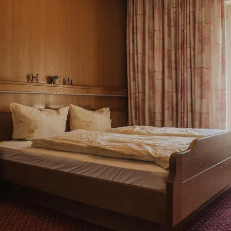 Elisabeth Отель 3*