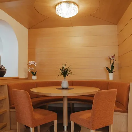 Elisabeth Отель 3*