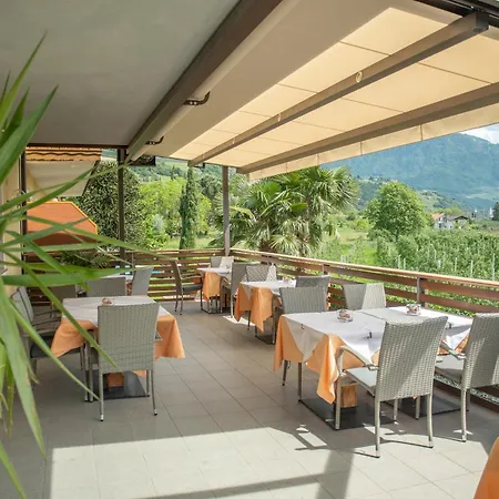 Elisabeth Отель