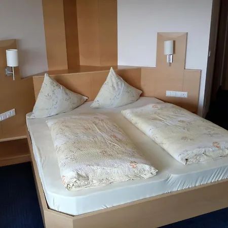 Отель Elisabeth 3*